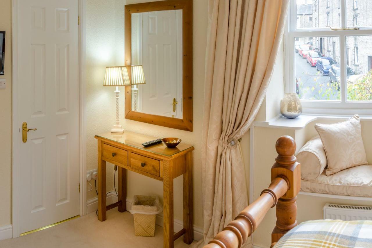 Raikes Barn Hotel Skipton Buitenkant foto